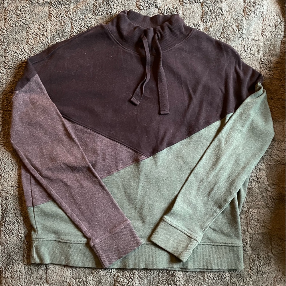 PACT Black & Green & Grey Cowl Neck Sweatshirt